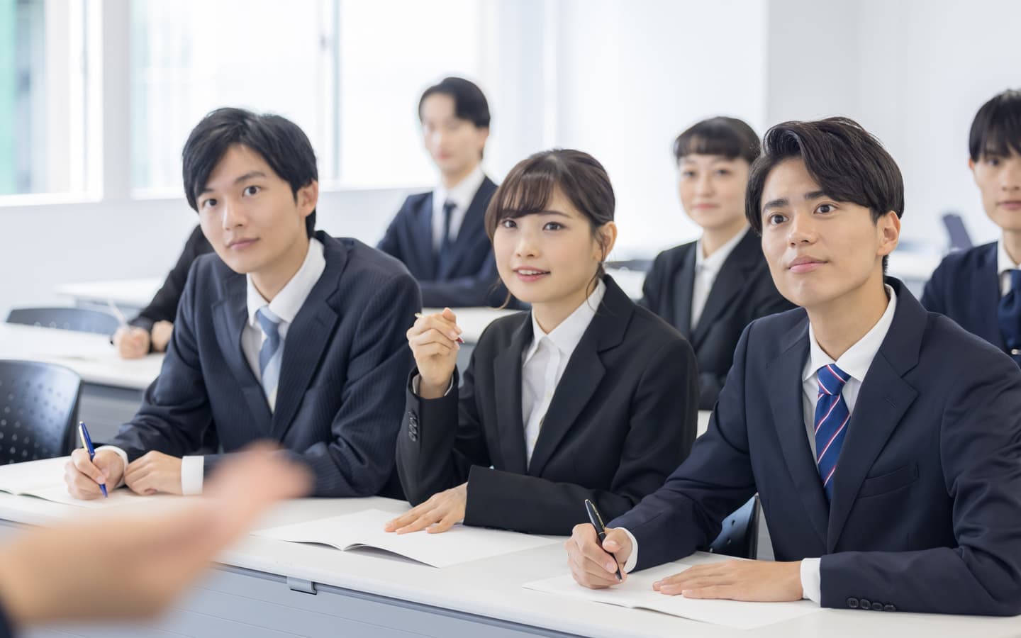 新入社員の入社手続